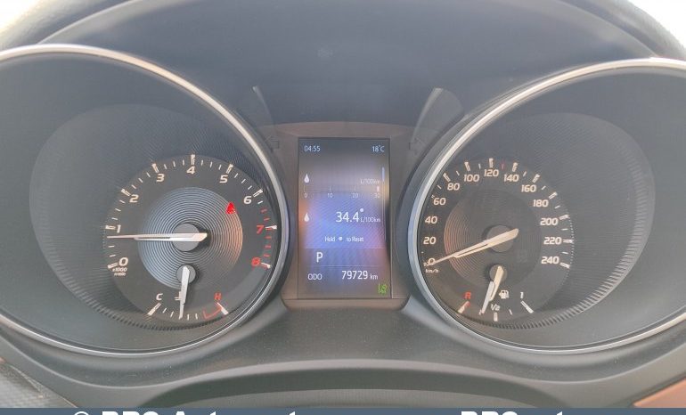 Toyota Avensis 2.0 2017 full