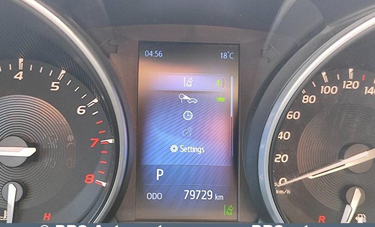 Toyota Avensis 2.0 2017 full