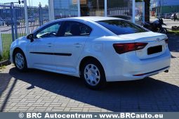 Toyota Avensis 2.0 2017 full