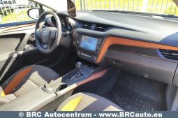 Toyota Avensis 2.0 2017 full