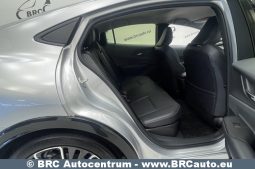 Toyota Prius 2.0 Hybrid Automatas 2023 full