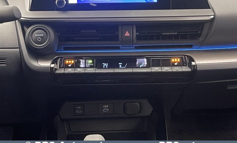 Toyota Prius 2.0 Hybrid Automatas 2023 full