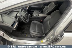 Toyota Prius 2.0 Hybrid Automatas 2023 full