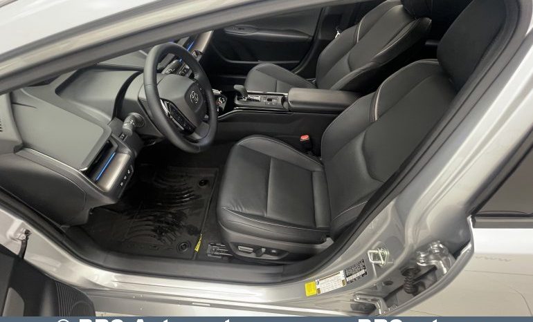 Toyota Prius 2.0 Hybrid Automatas 2023 full