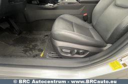 Toyota Prius 2.0 Hybrid Automatas 2023 full