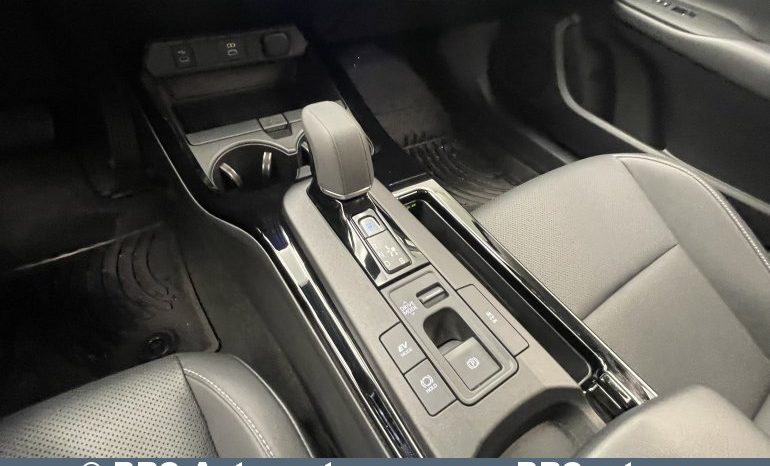 Toyota Prius 2.0 Hybrid Automatas 2023 full