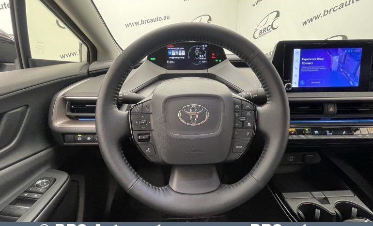 Toyota Prius 2.0 Hybrid Automatas 2023 full