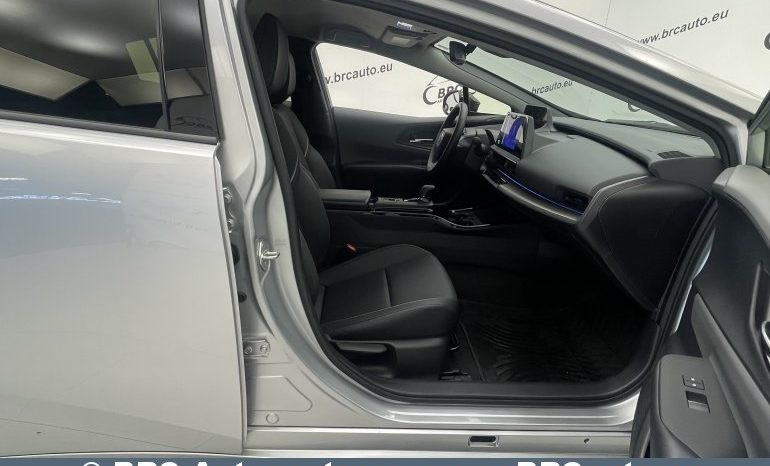 Toyota Prius 2.0 Hybrid Automatas 2023 full