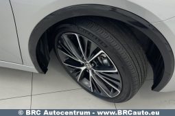 Toyota Prius 2.0 Hybrid Automatas 2023 full