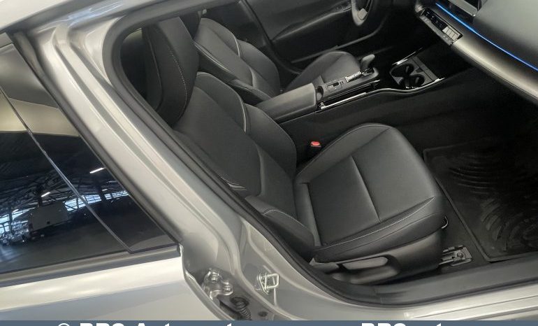 Toyota Prius 2.0 Hybrid Automatas 2023 full