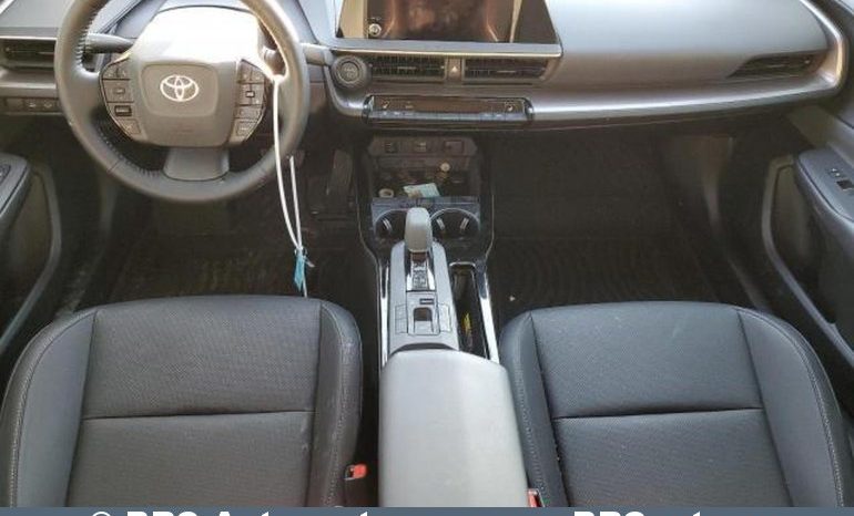 Toyota Prius 2.0 Hybrid Automatas 2023 full
