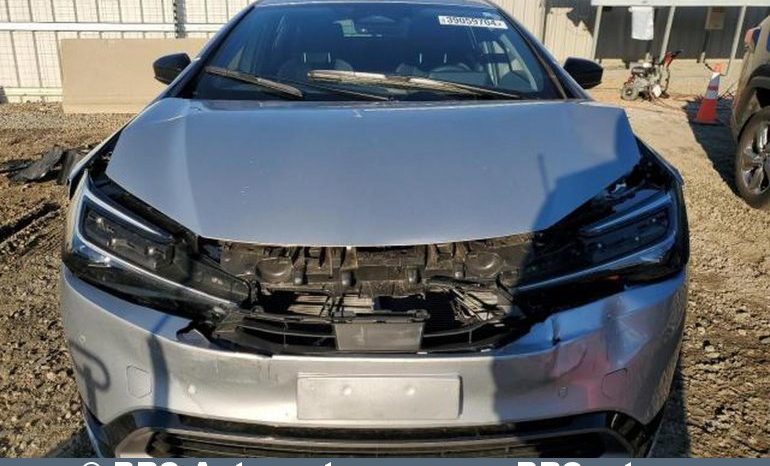 Toyota Prius 2.0 Hybrid Automatas 2023 full