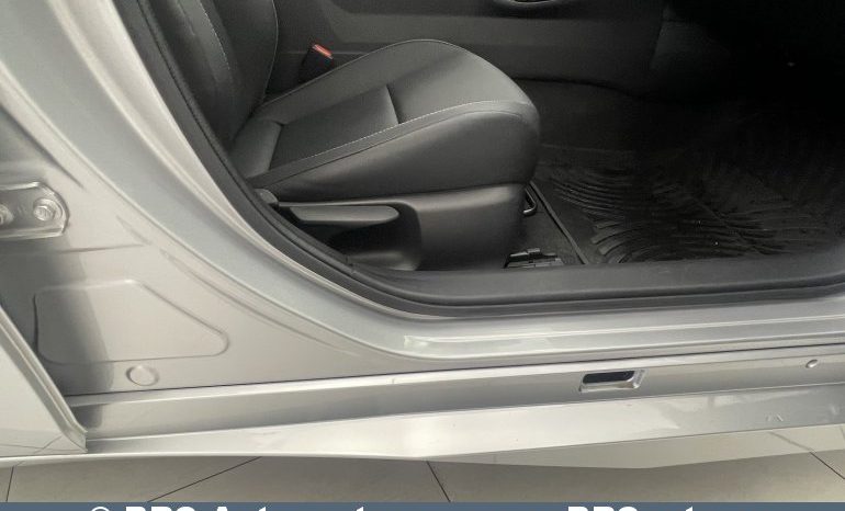 Toyota Prius 2.0 Hybrid Automatas 2023 full