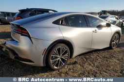 Toyota Prius 2.0 Hybrid Automatas 2023 full