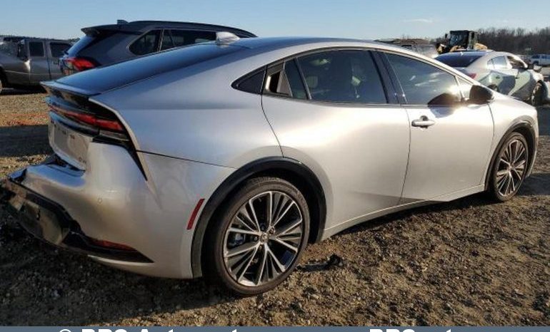Toyota Prius 2.0 Hybrid Automatas 2023 full