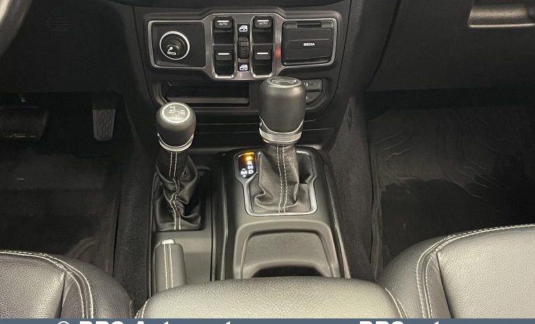 Jeep Wrangler Sahara Unlimited 2.0L T-GDi Automatas 2019 full