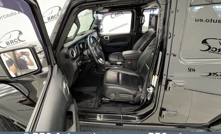 Jeep Wrangler Sahara Unlimited 2.0L T-GDi Automatas 2019 full
