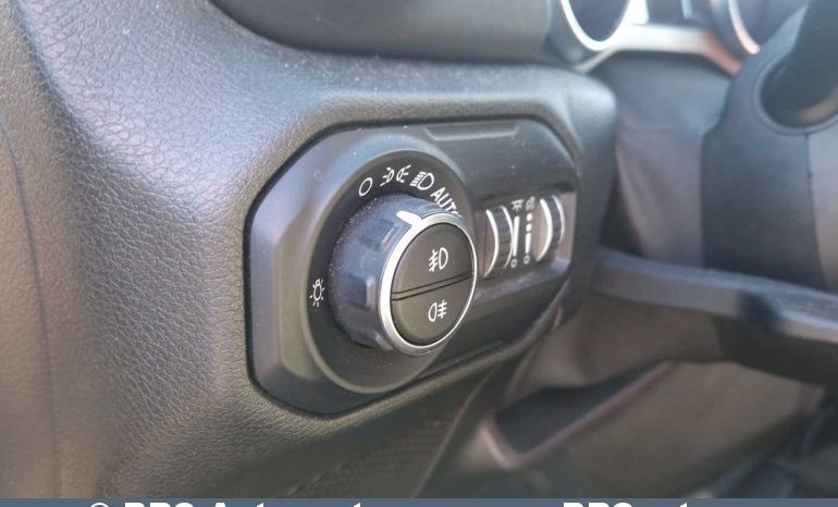 Jeep Wrangler Sahara Automatas 2019 full