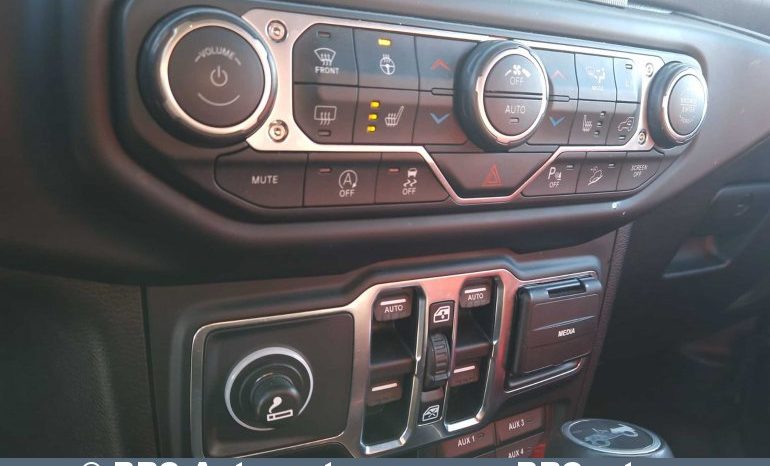Jeep Wrangler Sahara Automatas 2019 full