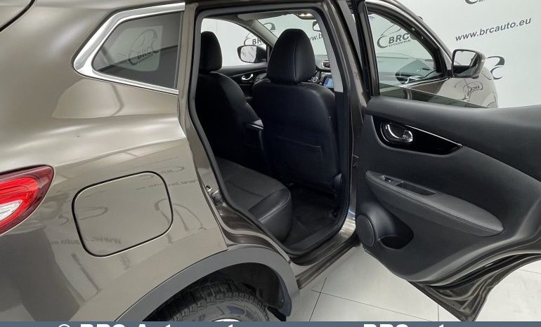 Nissan Qashqai 1.2 DiG-T Automatas 2015 full