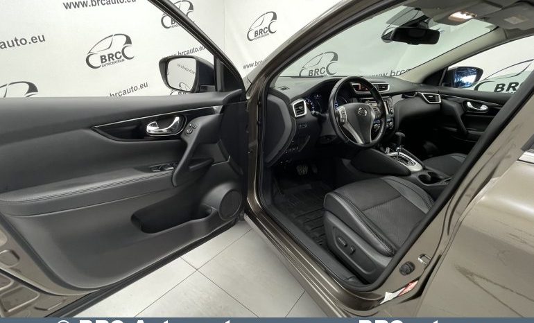 Nissan Qashqai 1.2 DiG-T Automatas 2015 full