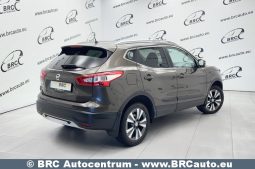 Nissan Qashqai 1.2 DiG-T Automatas 2015