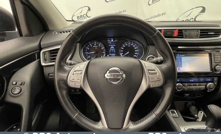 Nissan Qashqai 1.2 DiG-T Automatas 2015 full