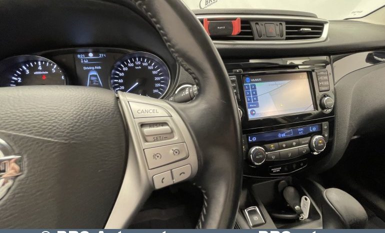 Nissan Qashqai 1.2 DiG-T Automatas 2015 full