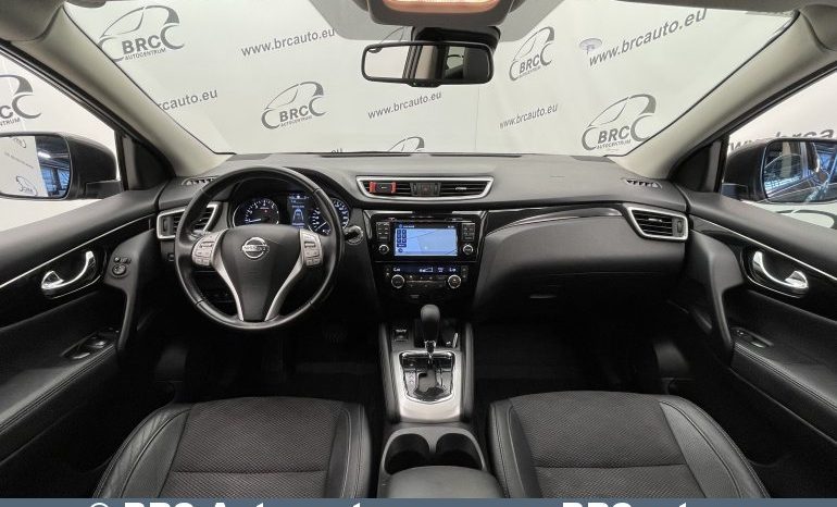 Nissan Qashqai 1.2 DiG-T Automatas 2015 full