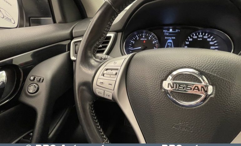 Nissan Qashqai 1.2 DiG-T Automatas 2015 full