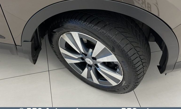 Nissan Qashqai 1.2 DiG-T Automatas 2015 full