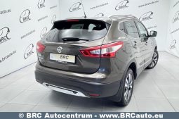 Nissan Qashqai 1.2 DiG-T Automatas 2015 full