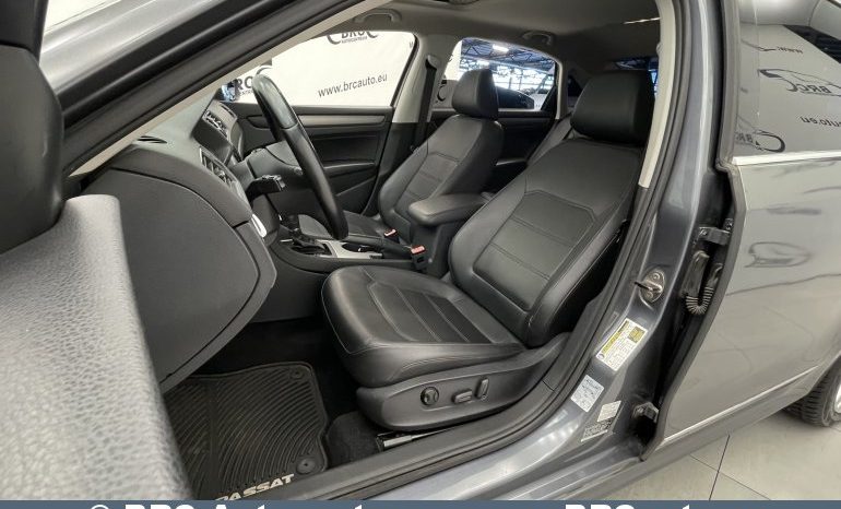 Volkswagen Passat 2.0TDI DSG SE Sedan 2014 full