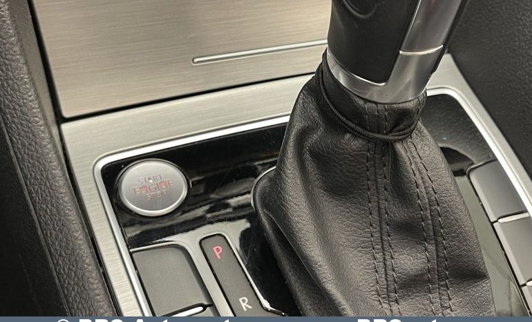 Volkswagen Passat 2.0TDI DSG SE Sedan 2014 full