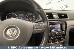 Volkswagen Passat 2.0TDI DSG SE Sedan 2014 full