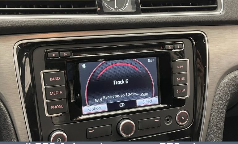 Volkswagen Passat 2.0TDI DSG SE Sedan 2014 full
