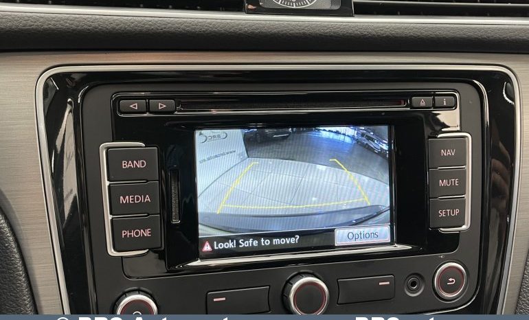 Volkswagen Passat 2.0TDI DSG SE Sedan 2014 full