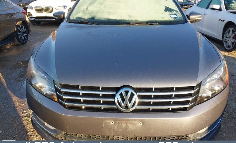 Volkswagen Passat 2.0TDI DSG SE Sedan 2014 full