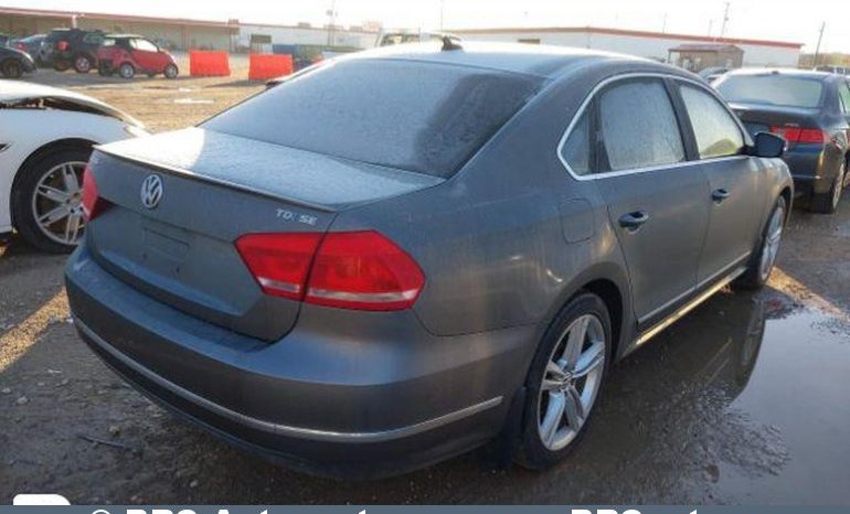 Volkswagen Passat 2.0TDI DSG SE Sedan 2014 full