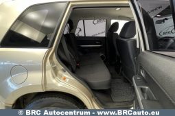 Suzuki Grand Vitara 2.0 AWD 2010 full