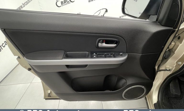 Suzuki Grand Vitara 2.0 AWD 2010 full