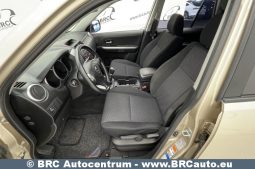 Suzuki Grand Vitara 2.0 AWD 2010 full