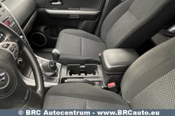 Suzuki Grand Vitara 2.0 AWD 2010 full