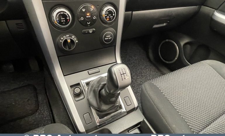 Suzuki Grand Vitara 2.0 AWD 2010 full