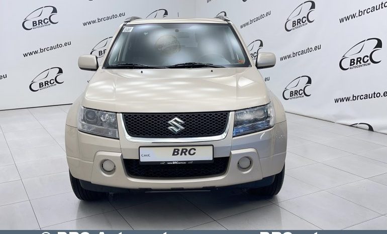 Suzuki Grand Vitara 2.0 AWD 2010 full