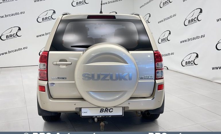 Suzuki Grand Vitara 2.0 AWD 2010 full
