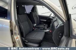 Suzuki Grand Vitara 2.0 AWD 2010 full