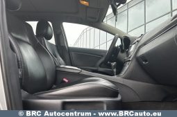 Toyota Avensis 2.2 D-CAT Wagon Automatas 2012 full