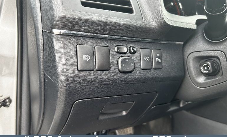 Toyota Avensis 2.2 D-CAT Wagon Automatas 2012 full