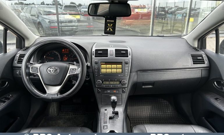 Toyota Avensis 2.2 D-CAT Wagon Automatas 2012 full